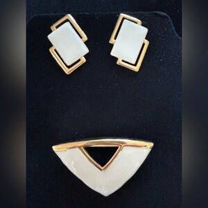 Elegant Vintage Monet Gold and Cream Jewelry Set